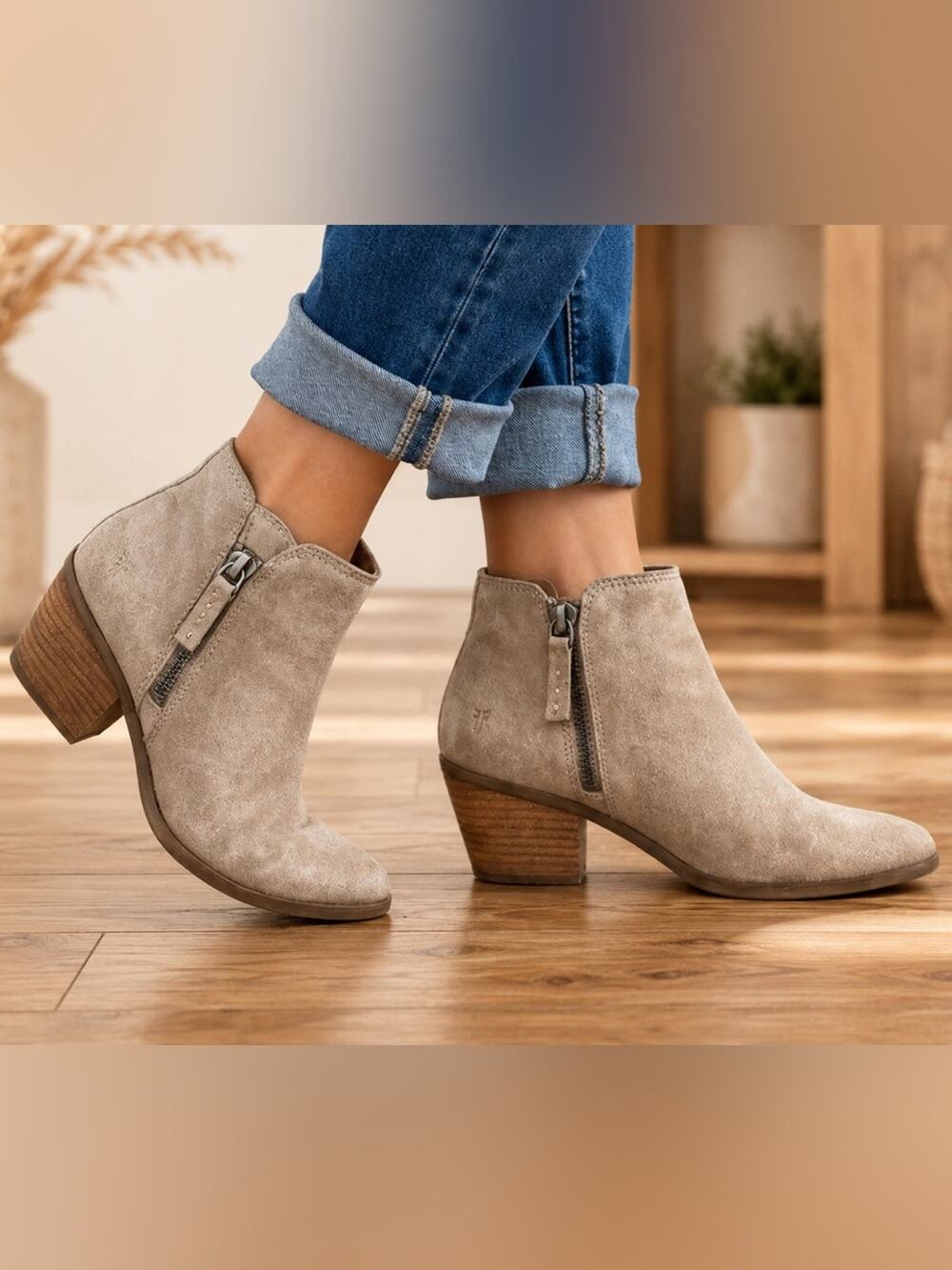 FRYE Judith Beige Suede Side Zip Ankle Booties Size 6.5